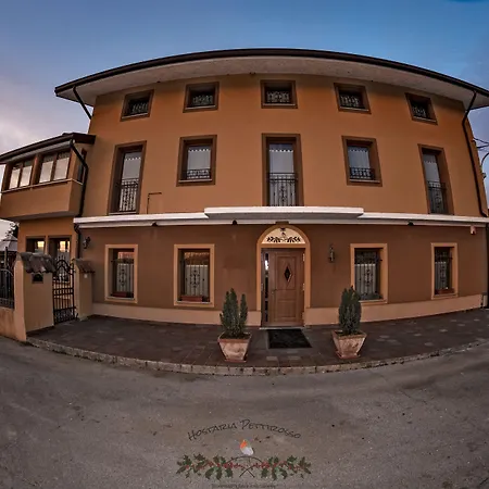 Hostaria Pettirosso Szálloda *