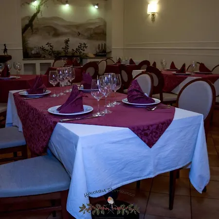 Hostaria Pettirosso *