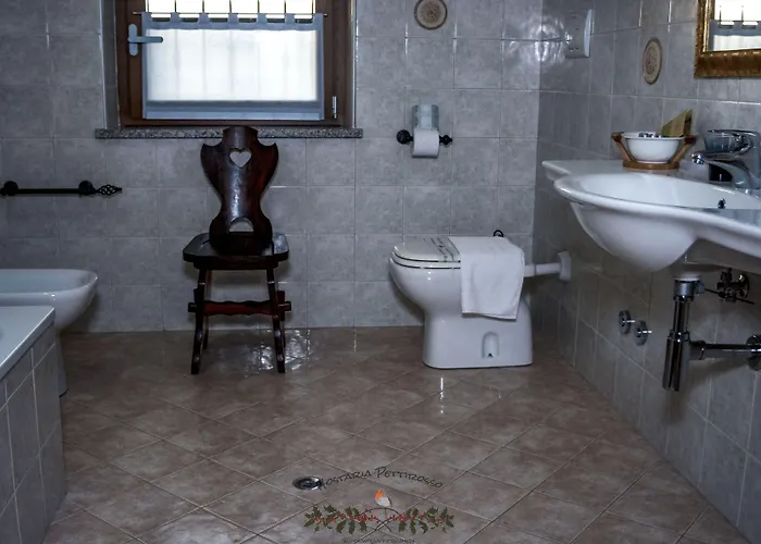 Hostaria Pettirosso Szálloda